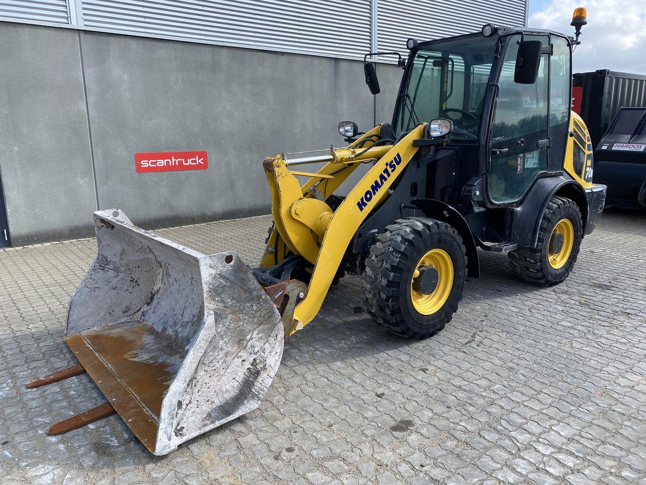 Komatsu WA70M-8EO
