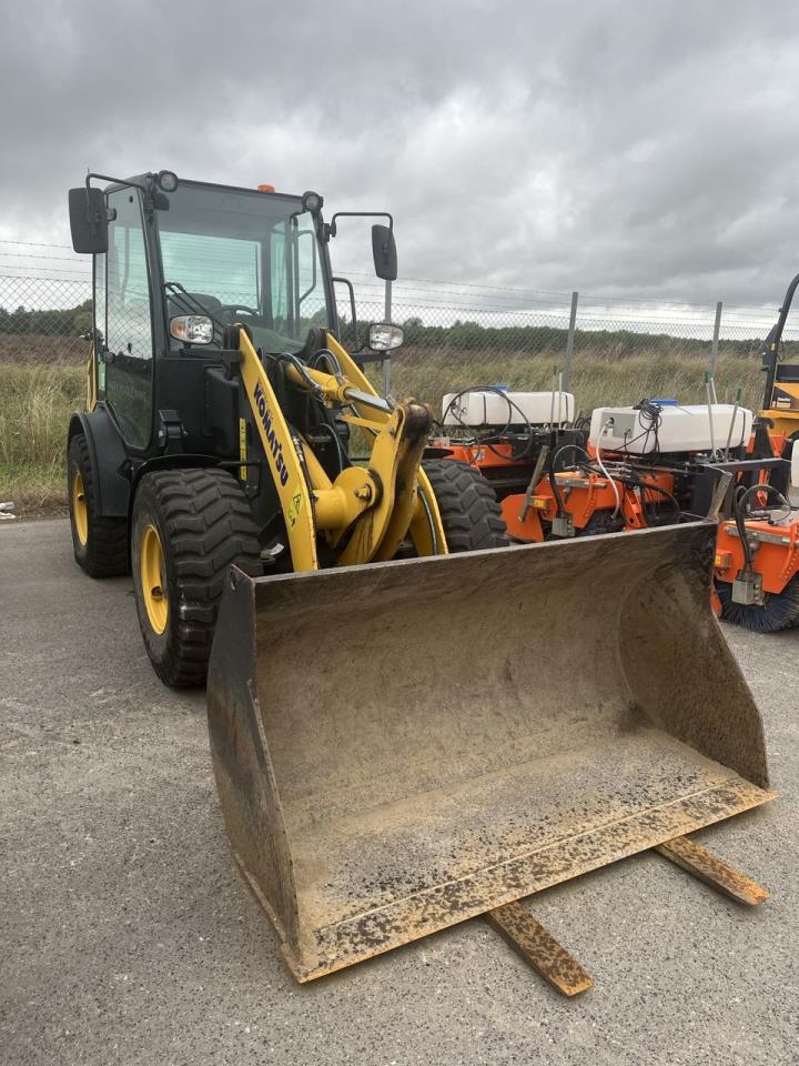 Komatsu WA70M-8EO