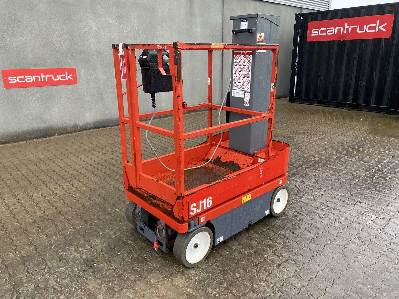 Skyjack SJ16