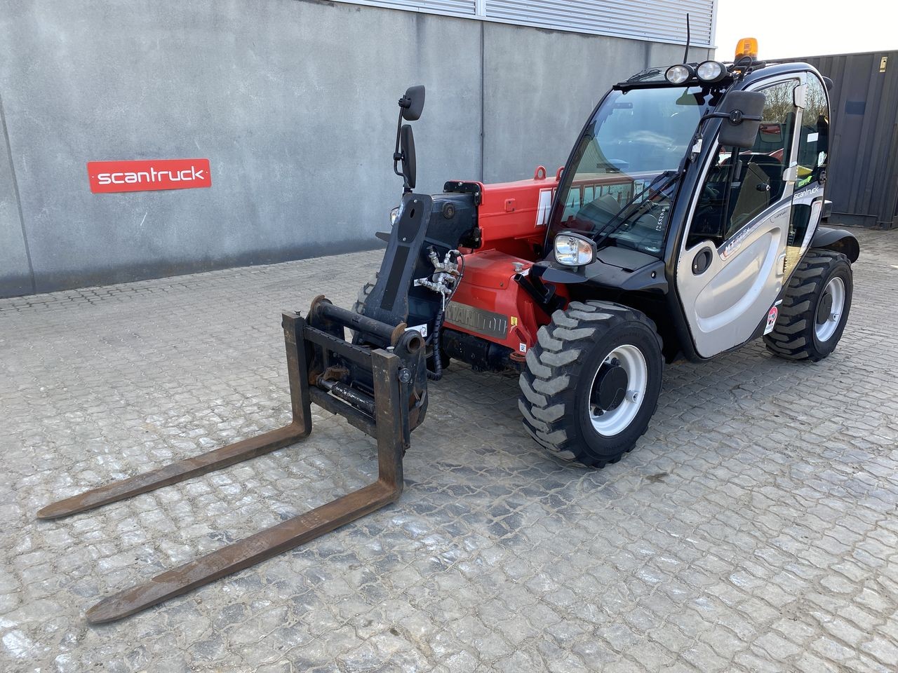 Manitou MT625H COMFORT
