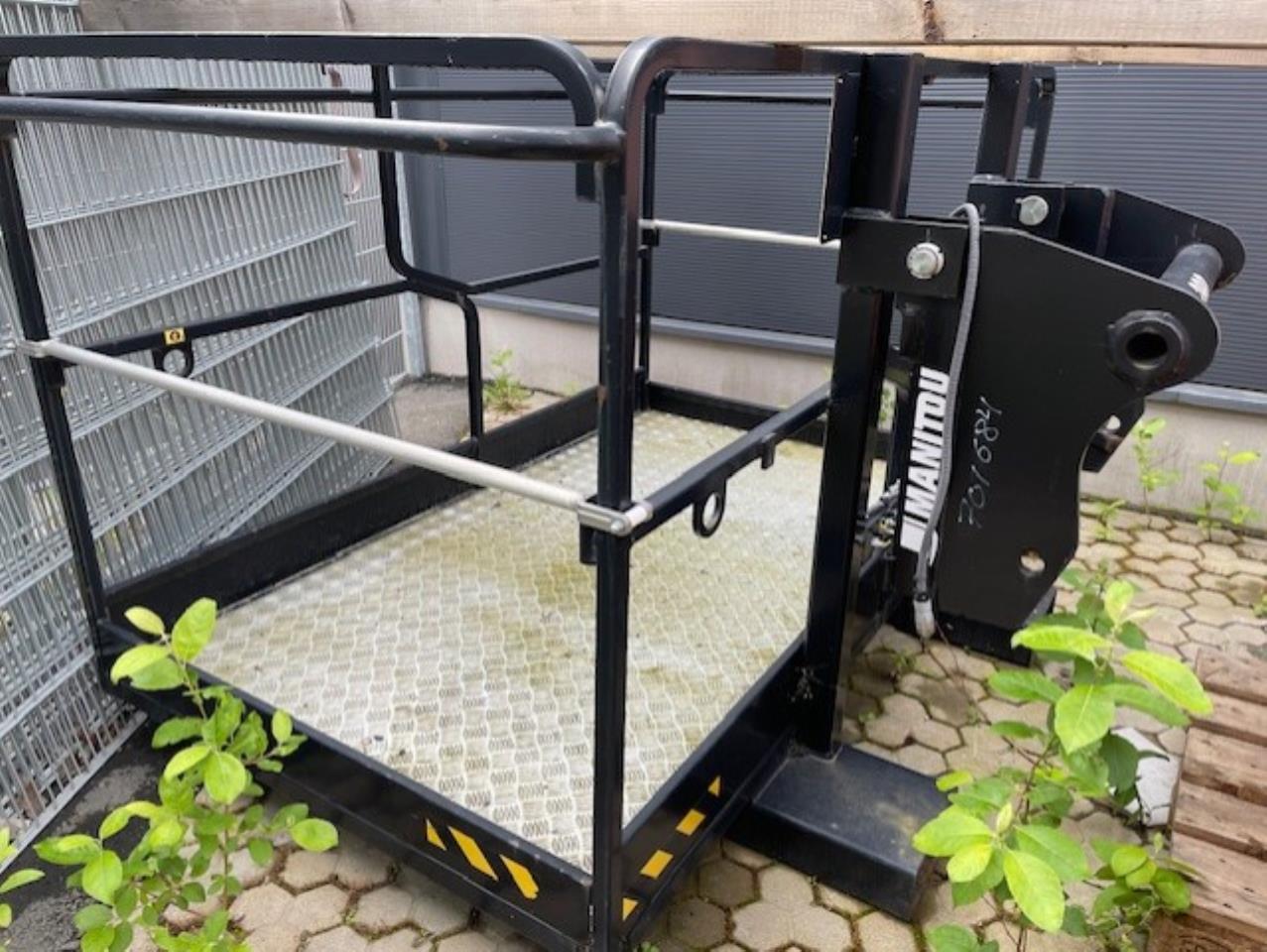 Manitou Materialkorg, 365kg