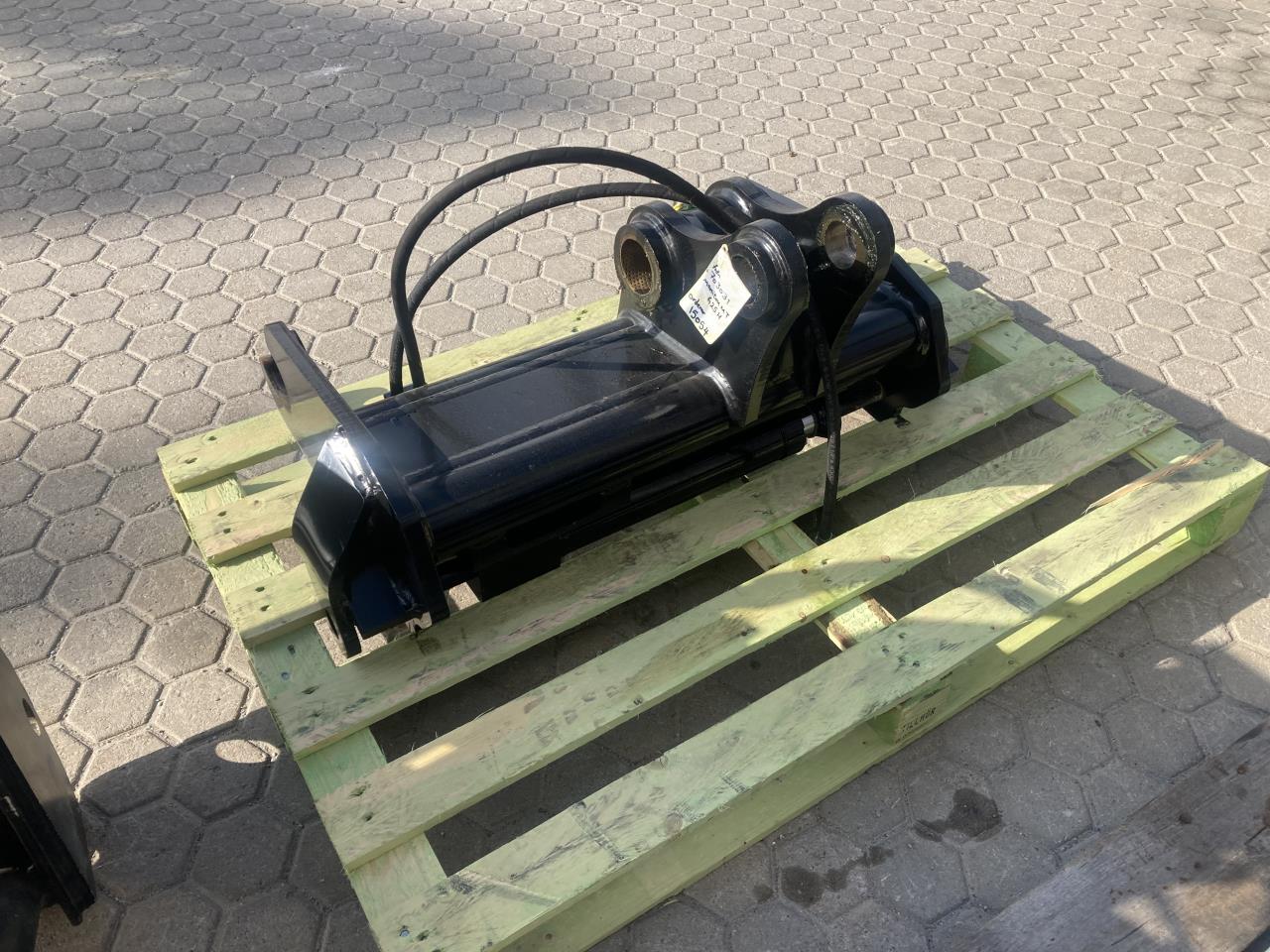Manitou Redskapsfäste Hyd  MT625