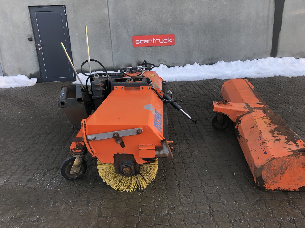 PROFI 660 2,8 M INCL. OPSAMLERKASSE