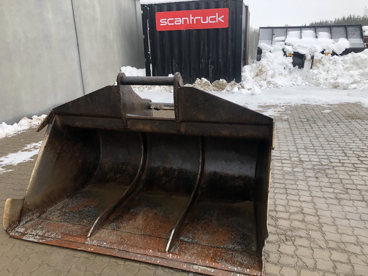 2000mm Planerskovl, fast koniske sider